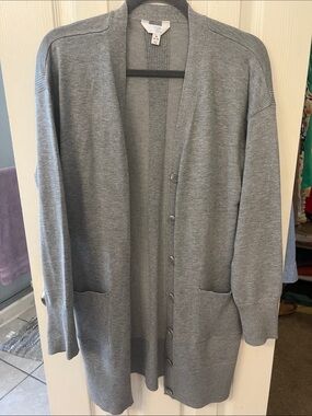 Time and Tru Gray Long Button-Up Pocket Cardigan